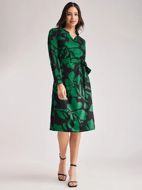 Fashion Forward Ruffle Floral Dress - Black And Green