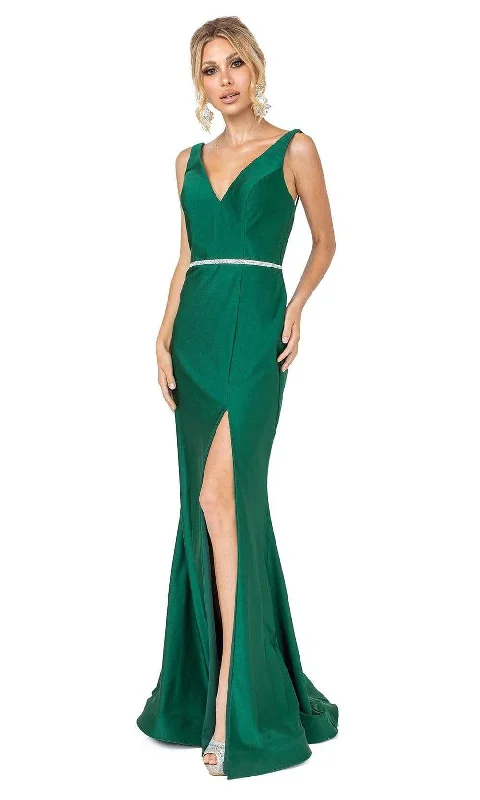 Best Seller Dancing Queen - 4125 Taffeta V Neck Sheath Gown