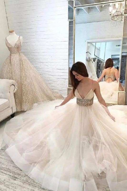 High Street Women’s Fashion for Trendy Shoppers Spaghetti Straps Ivory Beaded Ball Gown V-Neck Tulle Wedding Gown N127