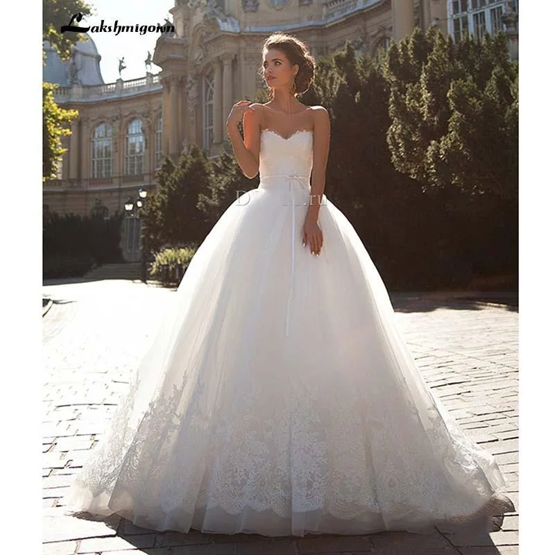 Casual Chic Roycebridal Modest Lace A-Line Wedding Dresses  Vintage Bride Gown