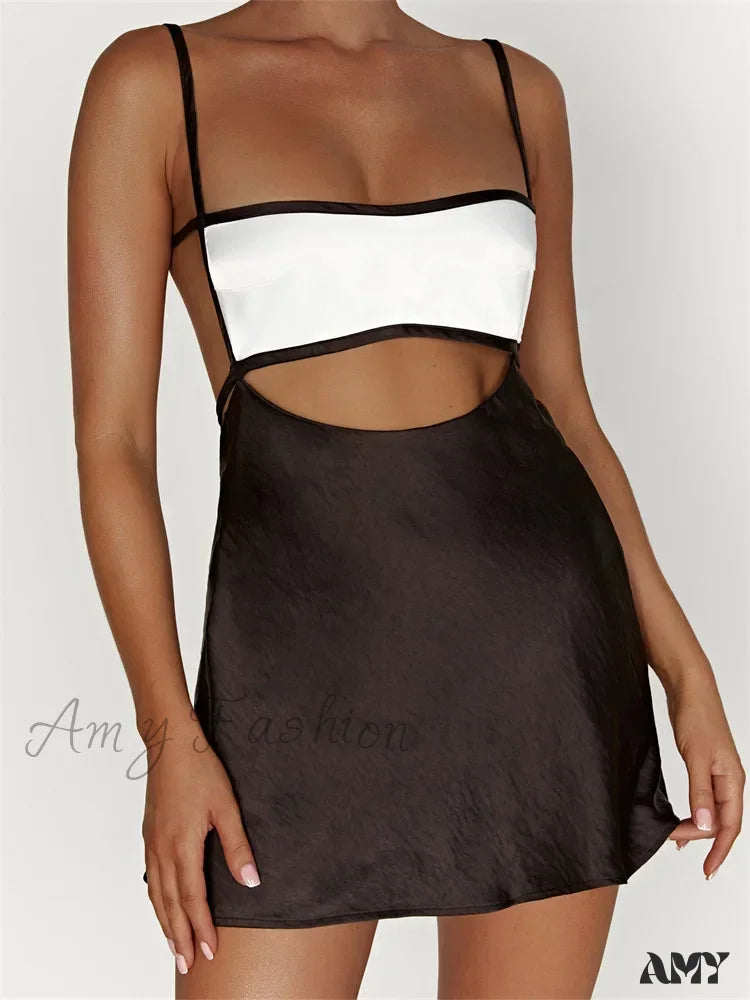 Seasonal Trends Amy Fashion - Sexy Sleeveless Strap Patchwork Hollow Out Backless Mini Dress