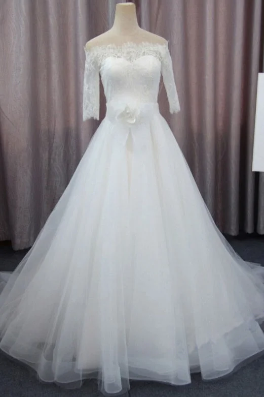 Imeless Style A Line 3/4 Sleeves Tulle Wedding Dresses with Flowers Fluffy Off Shoulder Bridal Dresses with Lace N963