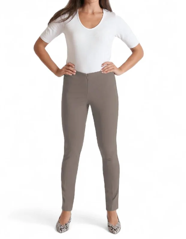 Style Breakthroughs Jasmine Pant In Stone