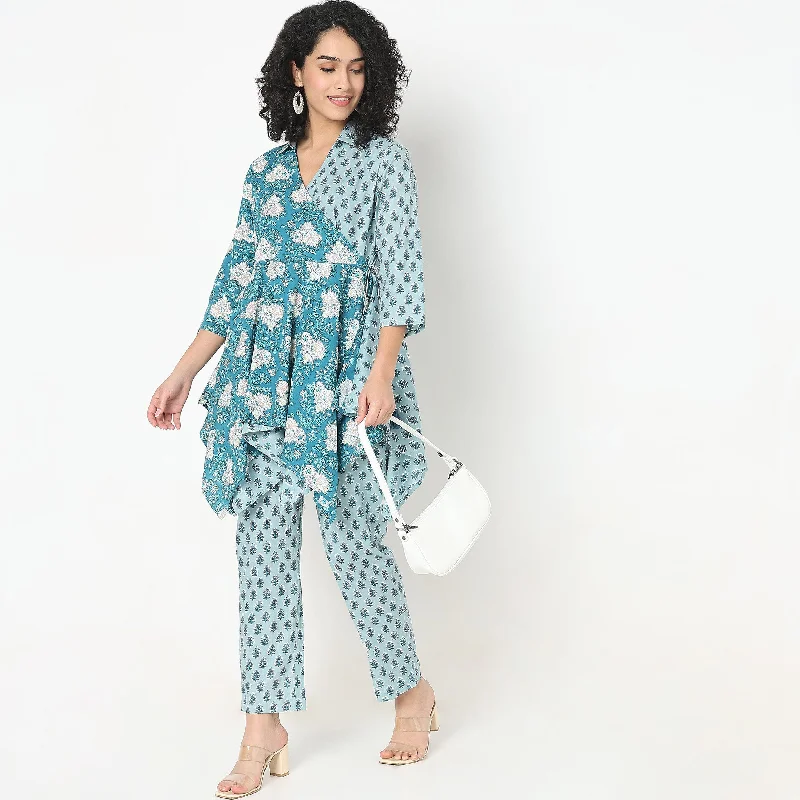 Timeless Elegance Straight Fit Printed Kurta with Pant Set