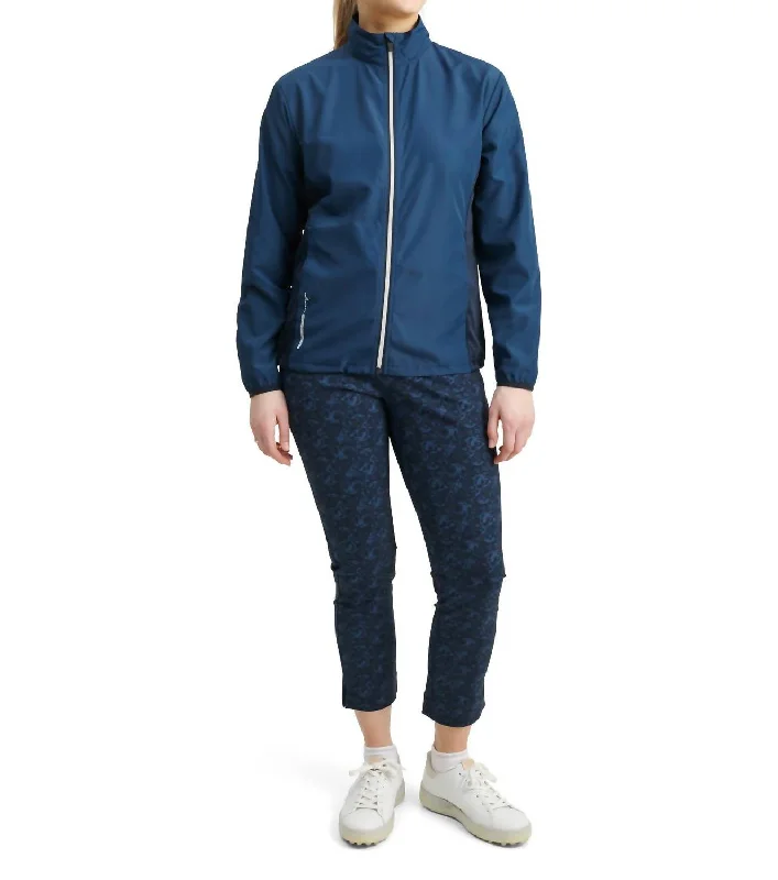 Women Ganton Stretch Wind Jacket In Peacock Blue