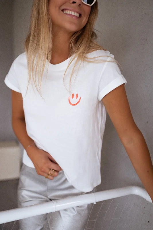 Chic And Comfortable White Smiley T-Shirt