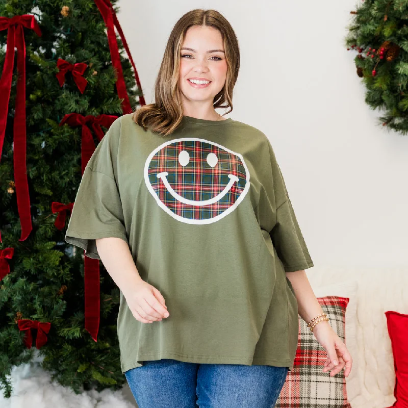 Sporty Streetwear Plaid Smiley Boyfriend Tee, Moss