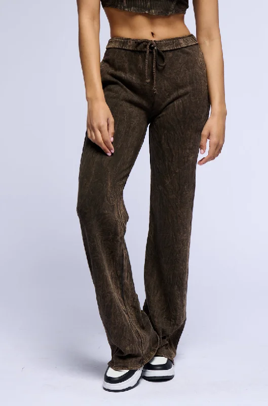 Stupidly Low Prices BERLIN MINERAL WASH WIDE LEG SWEATPANT IN DARK BROWN