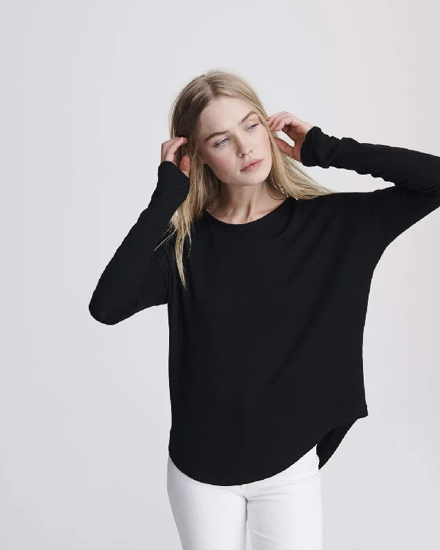 Dive Into Trendy Women's Fashion The Knit Tee